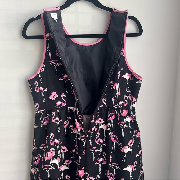 Crown & Ivy Black Black & Pink Flamingo Dress -Size 12P - Picture 13 of 13